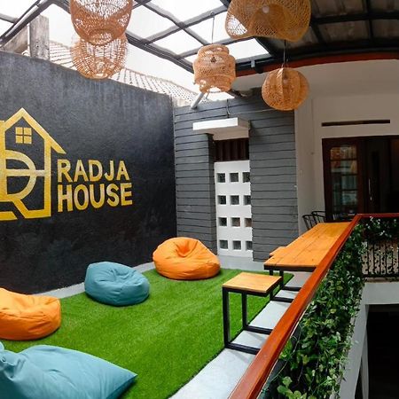 Radja House Cipaku Indah Bandung Exterior foto